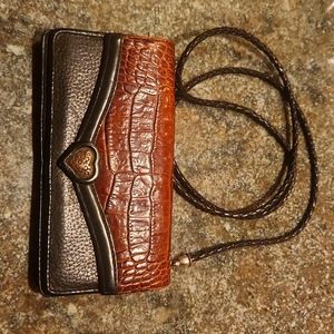 Brighton wallet